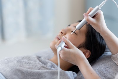 リフトアップフェイシャル専門サロン Mokuren(木蓮)