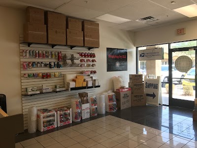 Photos of Shipping by ELI - Val Vista