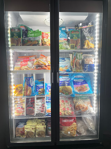 Autoservicio "La Esquina Chévere" - Mercado