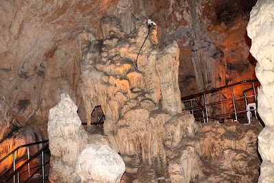 Kosekbuku Cave