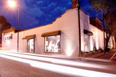 Photos of Innardi