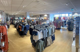 Next Outlet