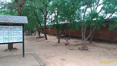 Photos of Saytana Gyi Temple