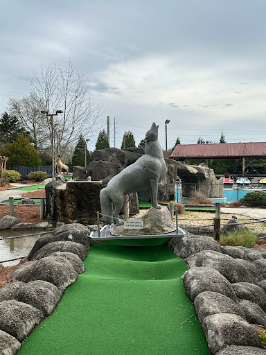 Funopolis Mini Golf - Visual