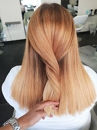 Photo n°24 de Salon Y Brie Comte Robert à Brie-Comte-Robert (Salon de coiffure)