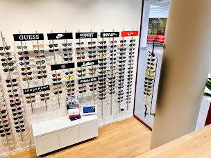 Photo n°5 de Bordelaise de Lunetterie : Opticien Leognan à Léognan (Opticien)