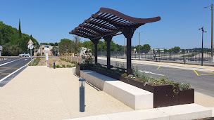 Photo n°10 de SIV Clôtures, Grillages et Portails - Fabricant, installateur à Orange (Magasin de matériel pour clôtures)