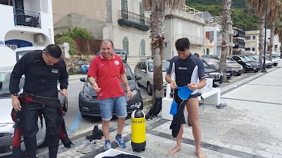 La Montagna immersione subacquea