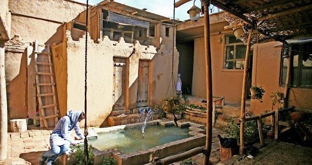 AghamirCottage