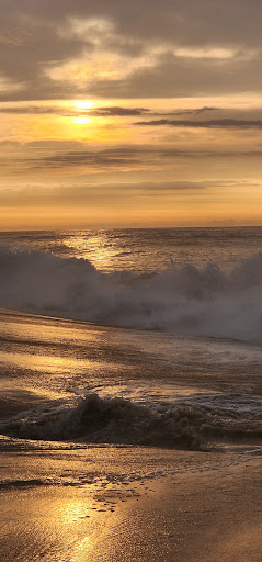 Hamptons Surf School - Thumbnail