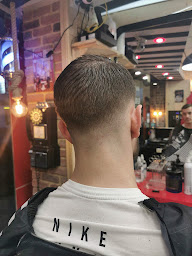 Photo n°13 de Jeunesse Coiffure barber shop à Savigny-sur-Orge (Barbier)