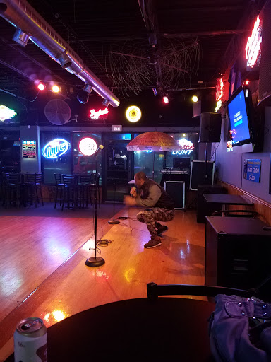 Arthur's Karaoke Lounge - Thumbnail