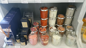 Photo n°15 de Coiffure Mary LAFONT à Saint-Germain-les-Vergnes (Salon de coiffure)