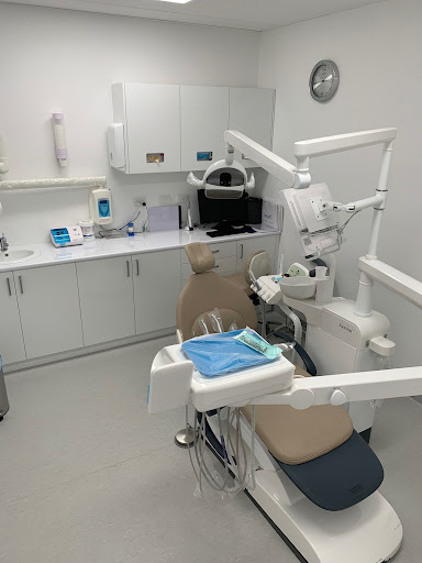 Wisdom Teeth Extraction - Visual