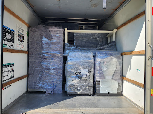 Big Gunz Movers & Home Improvement - Thumbnail