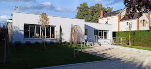 Photo n°1 de Dr. BERTHON Maxime / Implantologie dentaire et parodontologie / Orléans, Olivet à Olivet (Parodontiste spécialiste des implants dentaires)