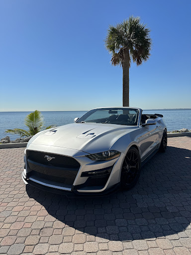 Redline Exotics - Visual