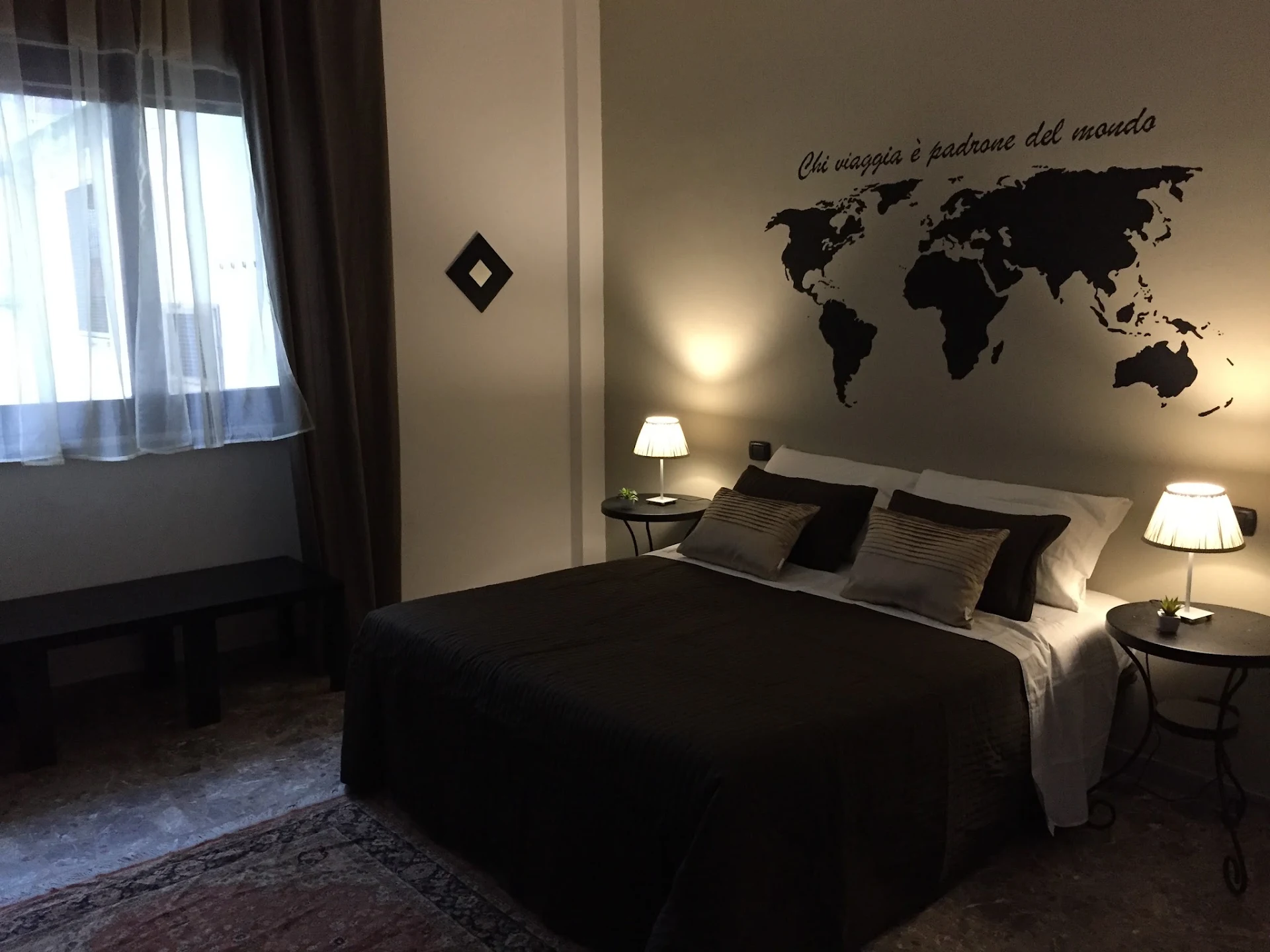 B.&B.Dolce Luna
