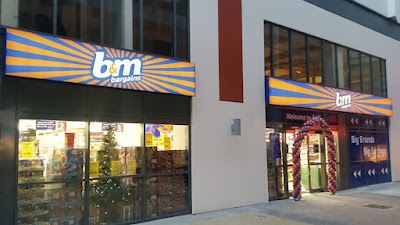 B&M Store