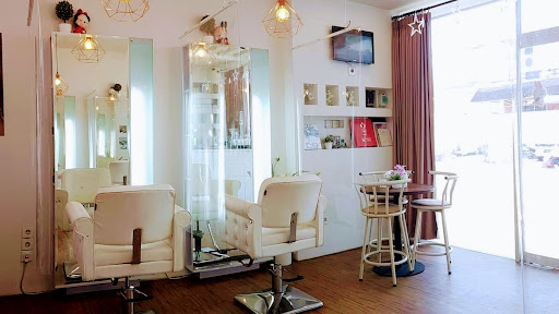 White Salon