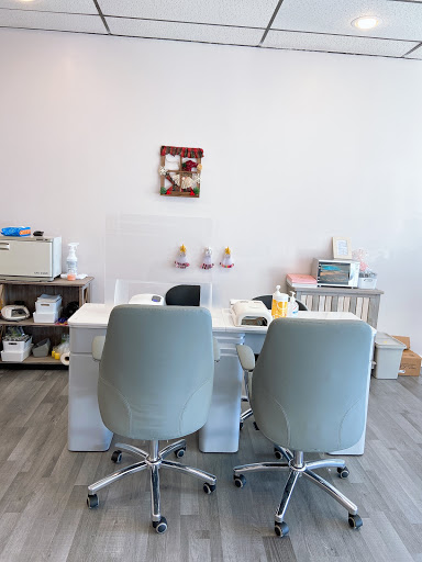 Rose finch nail spa Gallery - United States