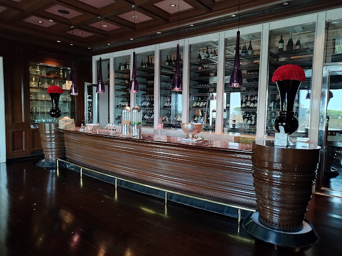 Le Cirque, New Delhi, India