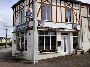 Photo n°22 de Hôtel de la Gare à Sainte-Gauburge-Sainte-Colombe (Restaurant)