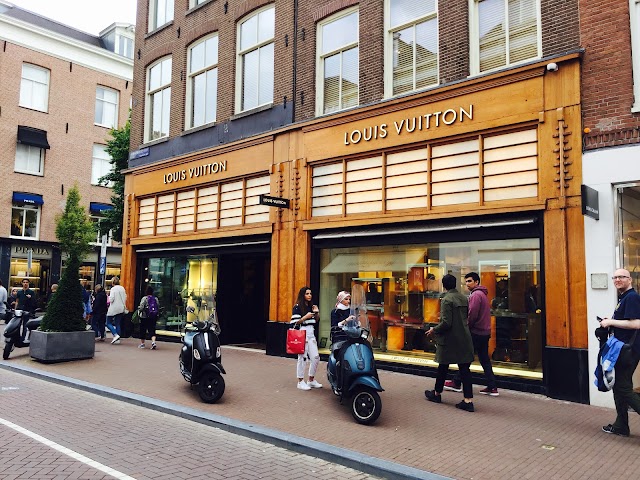 Louis Vuitton Amsterdam Hooftstraat Store in Amsterdam, Netherlands