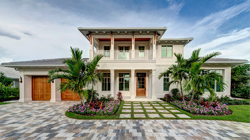 Oak and Palm Realty - Thumbnail