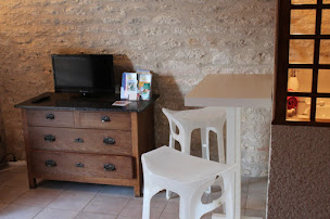 Photo n°5 de Chambre d'hôte Combelles Laroque à Saint-Paul-Flaugnac (Chambre d'hôtes)