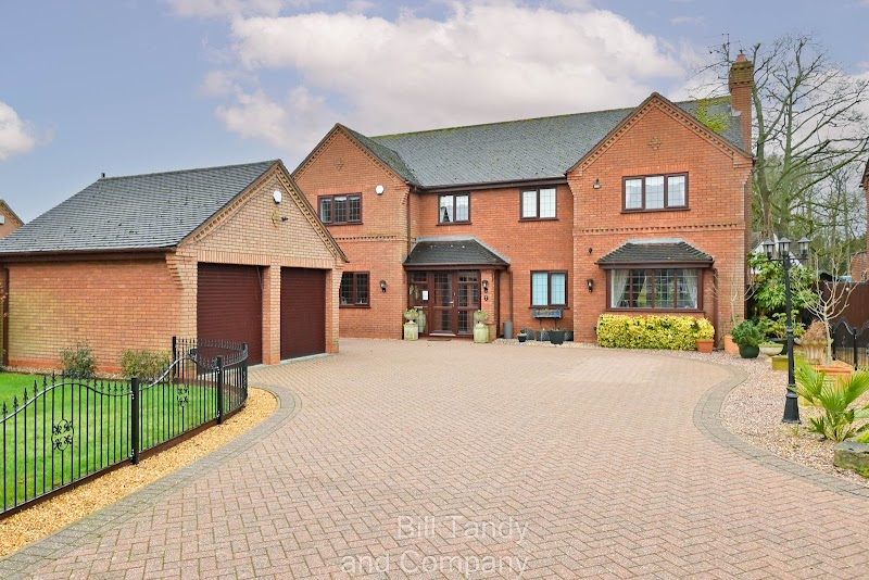 Bill Tandy & Co - Estate agents in Lichfield and Sutton Coldfield photo 3