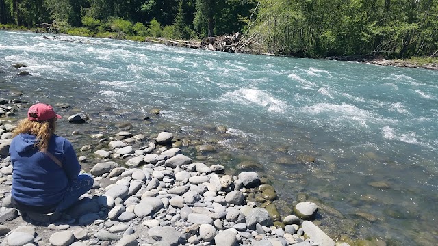 Madison Falls Trailhead