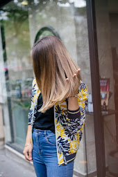 Photo n°8 de Coiffeur Barbier Dumont Laumière à Paris (Magasin de produits de beauté)
