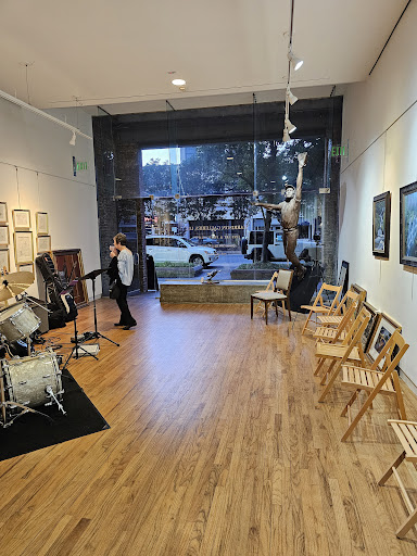 Harrison Galleries - Visual