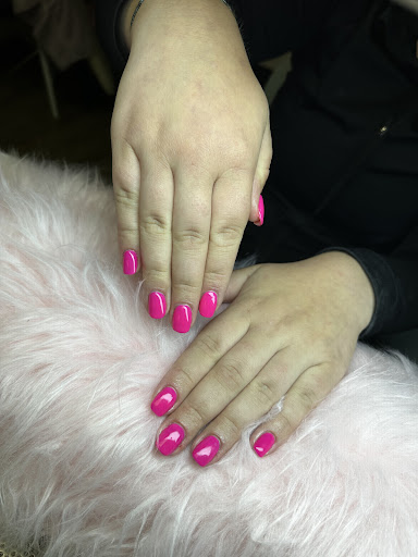 Tessies Nails - Thumbnail