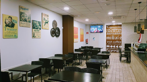 Mikkafé - Visual