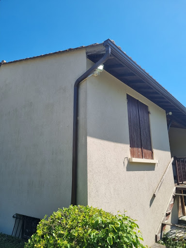 Photo de Kg renovation couvreur zingueur lacanau | intervention d’urgence et recherche de fuite à Carcans (33121)