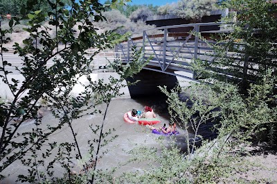 Montaño Paseo del bosque Trail Bridge