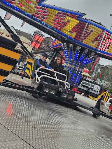 Danter's Funfair - Visual