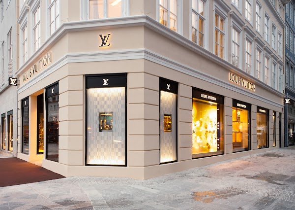 Louis Vuitton, — adresse, telefon, åbningstider, anmeldelser