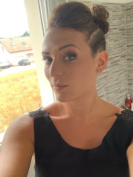 Photo n°10 de PRESTIGE Mélinda Salon de Coiffure et Manoah Coiffeur Barbier à Uxegney (Barbier)