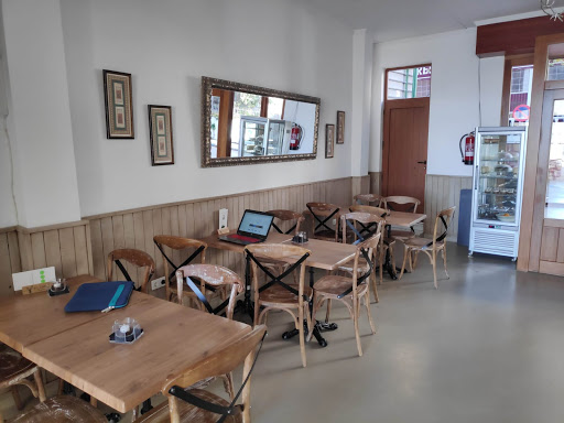 Ambigú Café-Bar - Thumbnail