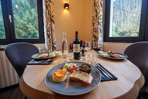 Photo n°27 de La Table Ô Chiroulet à Bagnères-de-Bigorre (Salon de thé)