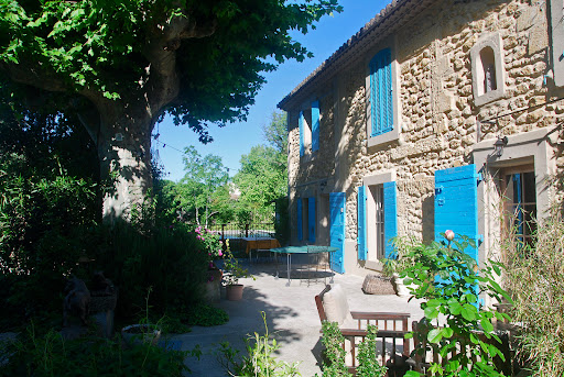 Photo de Le Domaine d'Alèzen à Grans (13450)