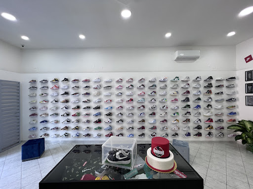 Sneakerheads - Visual