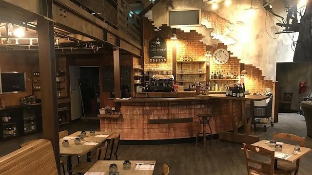 Brasserie,Pizzeria,Burgers AUX DOCKS à emporter et livraison