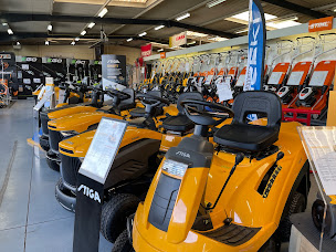 Photo n°19 de Gueudet 1880 Parcs et Jardins Saleux à Saleux (Magasin de matériel de motoculture)