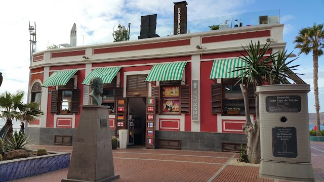 O'sole Mío La Casa Roja