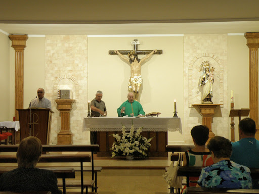 Centro Parroquial Virgen del Carmen Logo