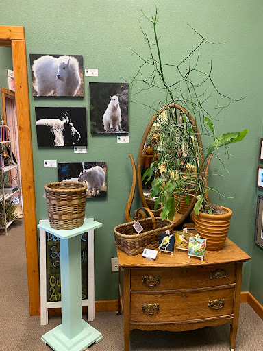 Deep Creek Gallery - Thumbnail